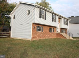 5402 Goby Ct, Waldorf, MD