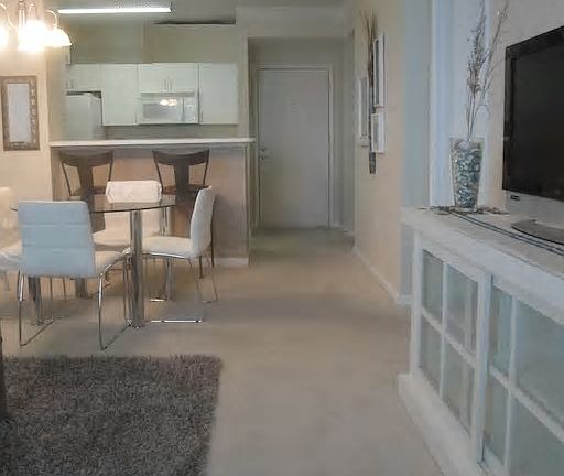3rd image of 630 Sapodilla Ave #507