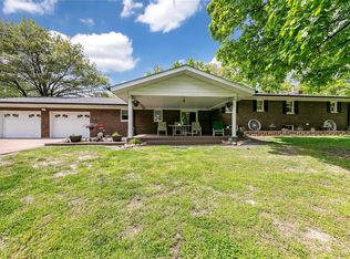 5881 Grandview Ter, Waterloo, IL 62298