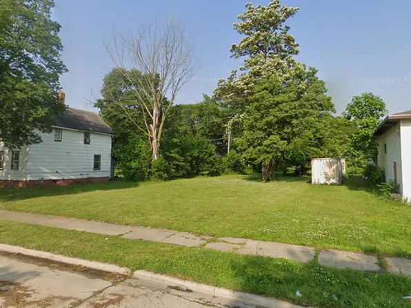 455 N Indiana Ave, Kankakee, IL 60901