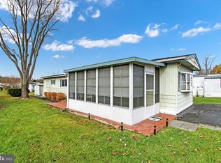 97 Walker Ave, Gettysburg, PA 17325