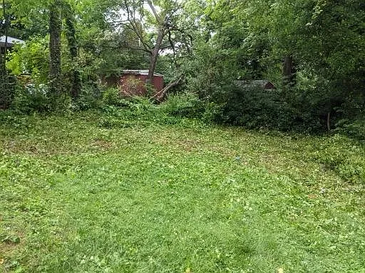 Private Rear Yard!