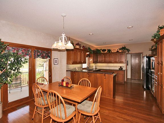 kitchen with eating area