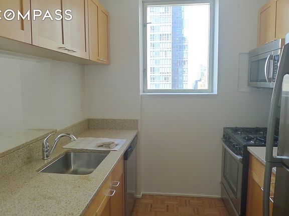 3rd image of 350 W 50th St APT 23A