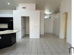 618 W Golden St, Gilbert, AZ 85233