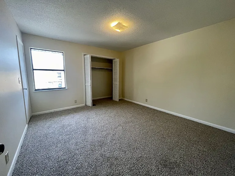 727 S Main St #73 — Photo 9