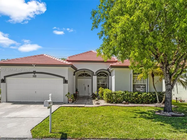 3090 SE 7th Pl, Homestead, FL 33033