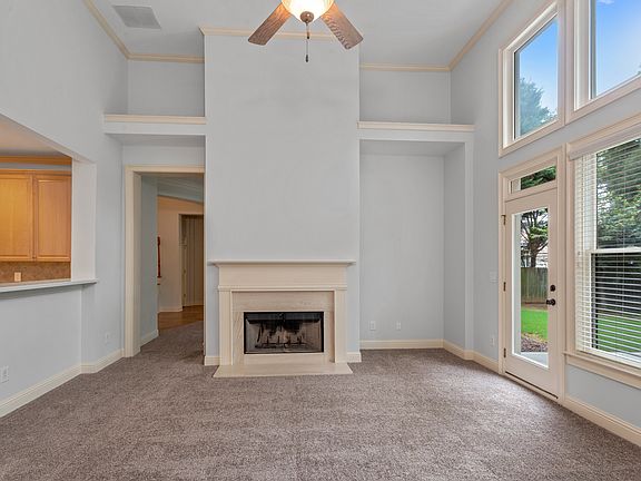 4th image of 5085 Healey Dr