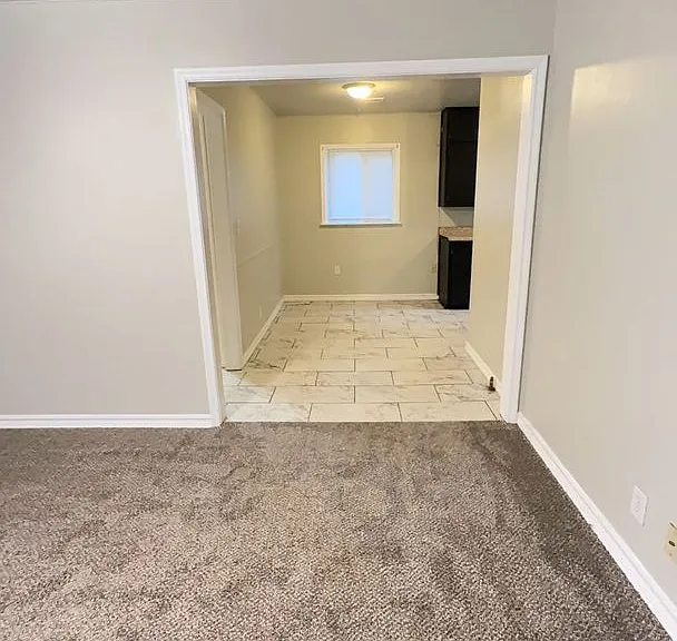 1730 S Hudson Dr — Photo 8