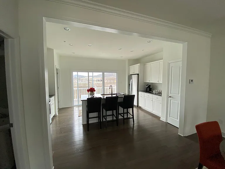204 Faulk Dr — Photo 11