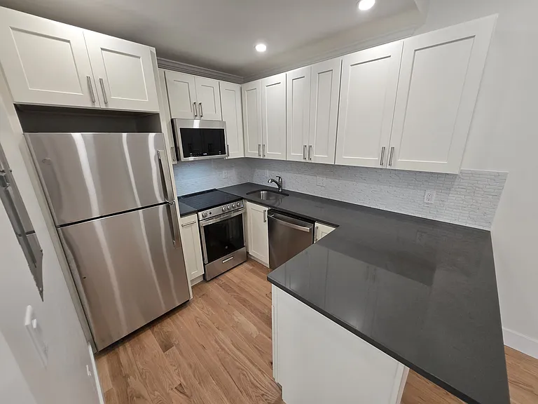 46 Brighton Ave #4 — Photo 3