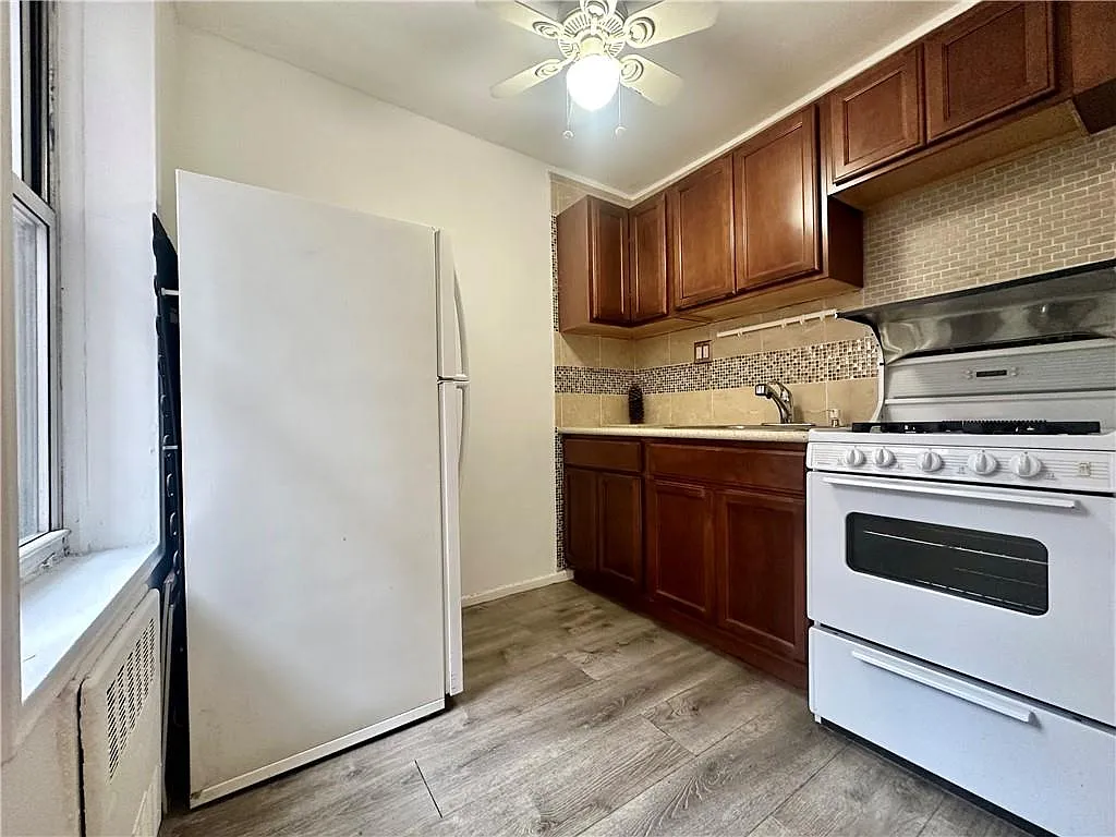 Studio, 500 sqft, $1,550 — Photo 3