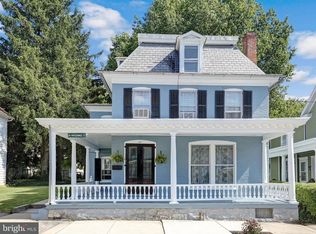 24 Parsonage St, Newville, PA 17241