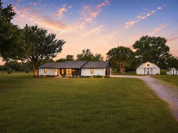 1015 N Midwest Blvd, Guthrie, OK 73044
