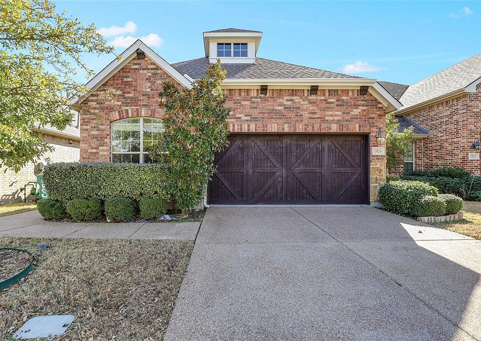 1st image of 3024 Hereford Dr