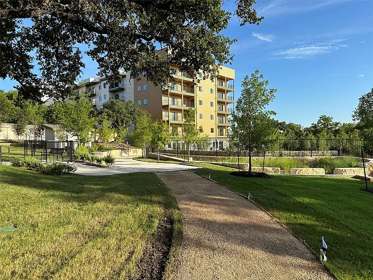 4802 S Congress Ave #107 — Photo 27