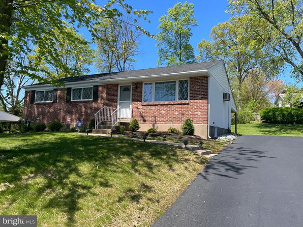3205 Sharon Ln, East Norriton, PA 19403