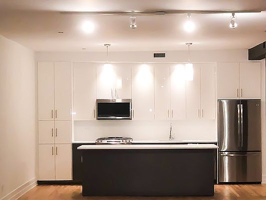 4th image of 81 Washington St APT 7J