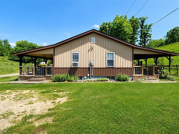 3rd image of 413 Myers Rd
