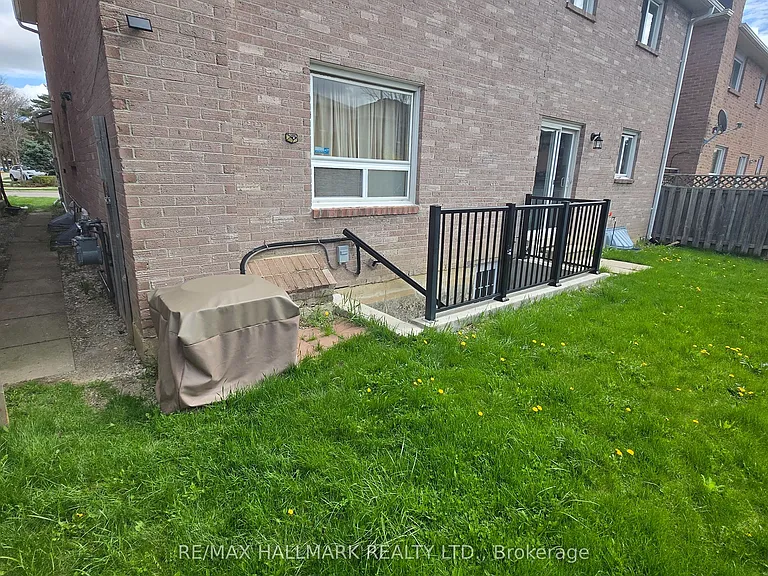 40 Brookmill Dr #LOWER LEVEL — Photo 8