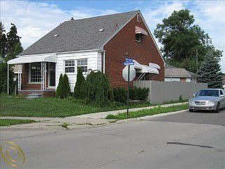 2nd image of 3008 Electric Ave