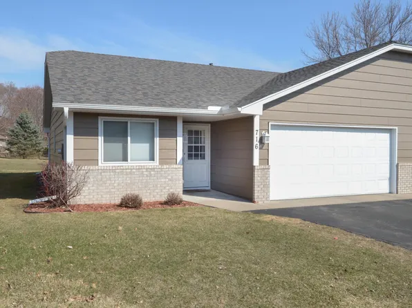 716 Auburn Pl NW, Elk River, MN 55330