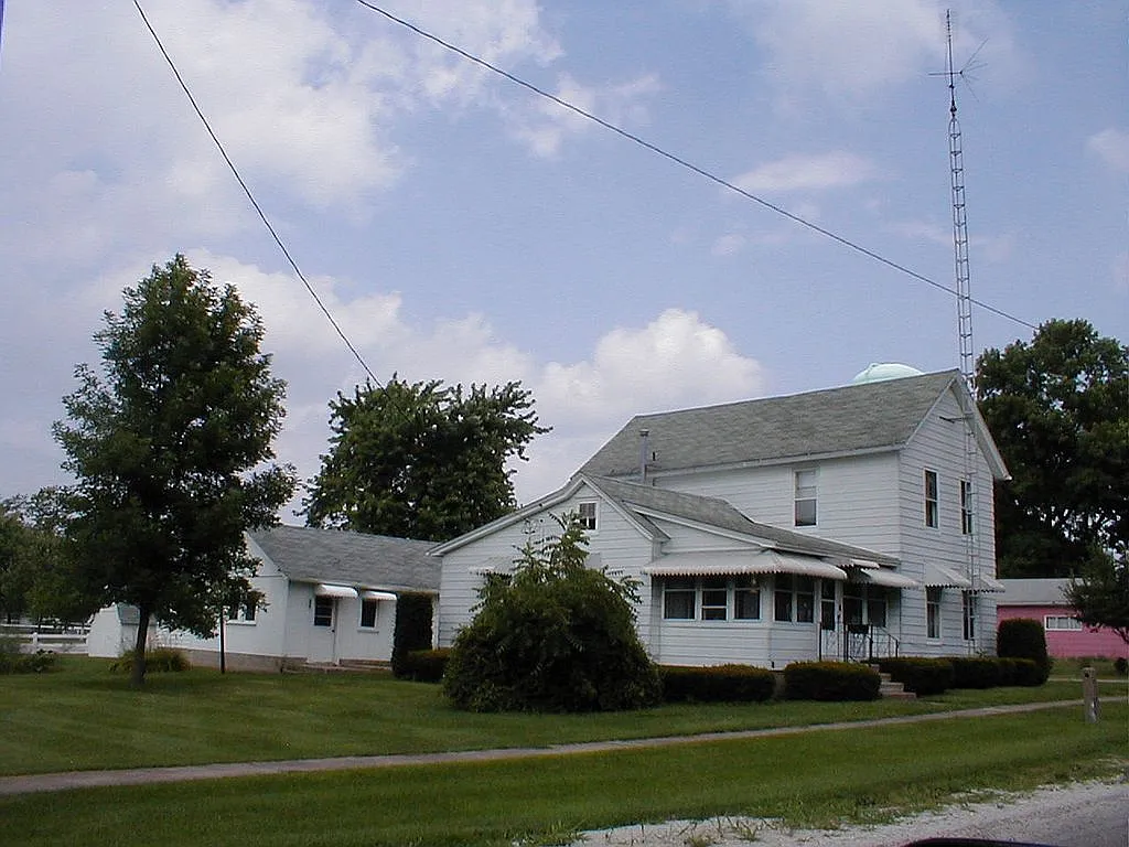 111 E Cooper St photo 1