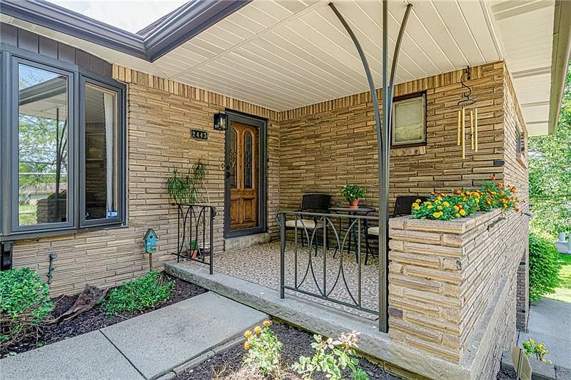 2443 Saunders Station Rd, Monroeville, PA 15146 Zillow