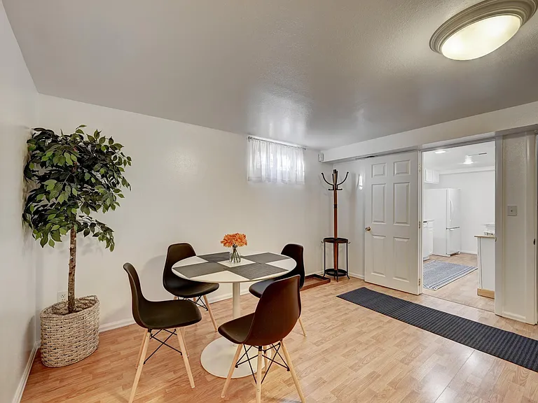 471 S Marshall St #B — Photo 6