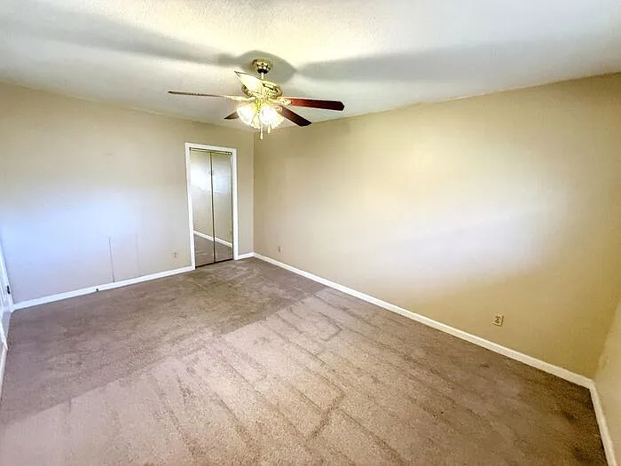 3025 Chase Ln — Photo 5
