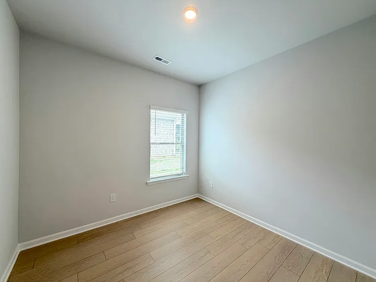 204 Stockyard Cir — Photo 24