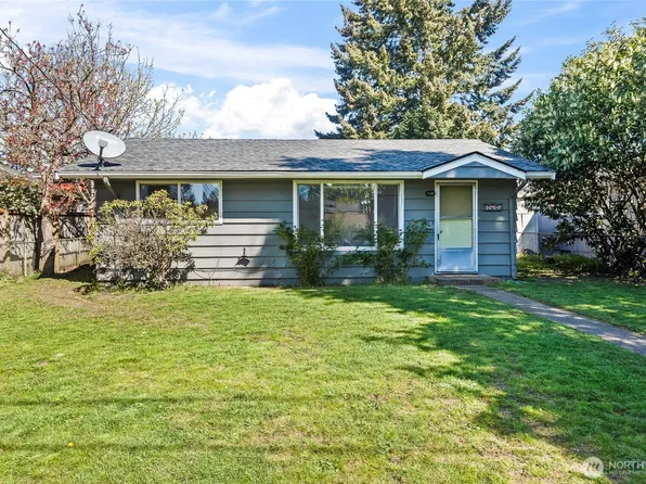 6515 94th Street SW, Lakewood, WA 98499