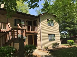 58 Pepperwood Ct, Glen Carbon, IL 62034