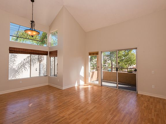 3rd image of 15273 Maturin Dr Unit 25