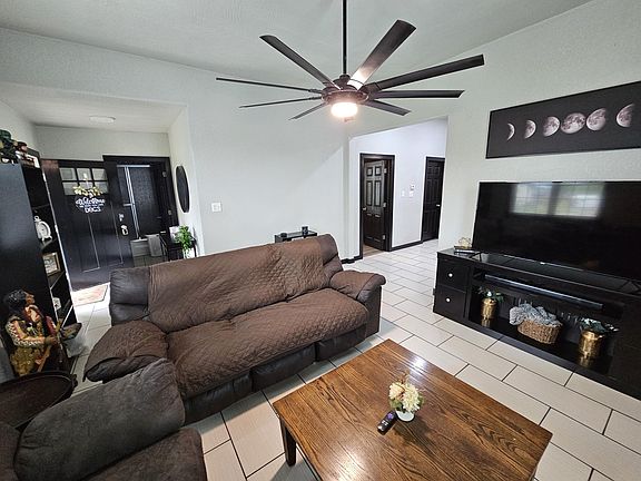 4th image of 613 8th Street