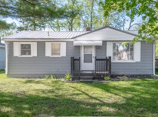 4472 Marlborough Dr, Flint, MI 48506