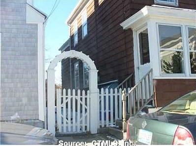 4th image of 10 School St