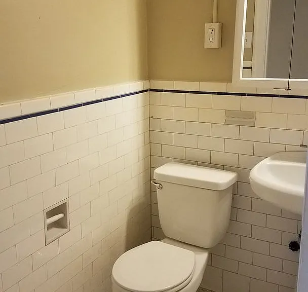Capitol Building Apartments — Photo 4