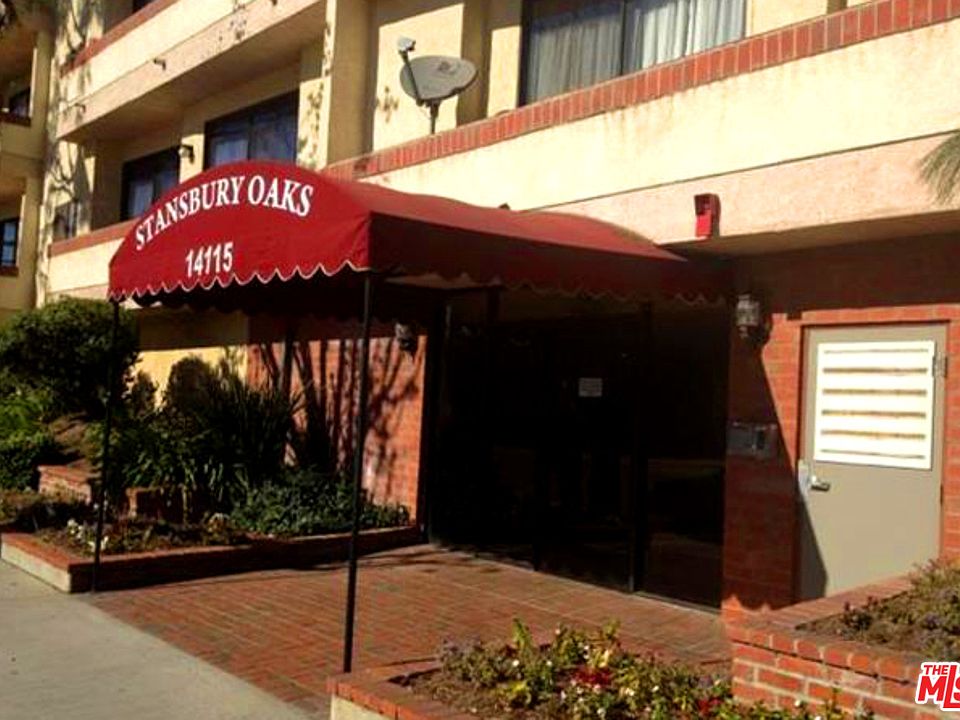 2nd image of 14115 Moorpark St APT 111