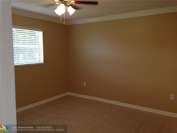 5th image of 8821 Sunrise Lakes Blvd APT 210