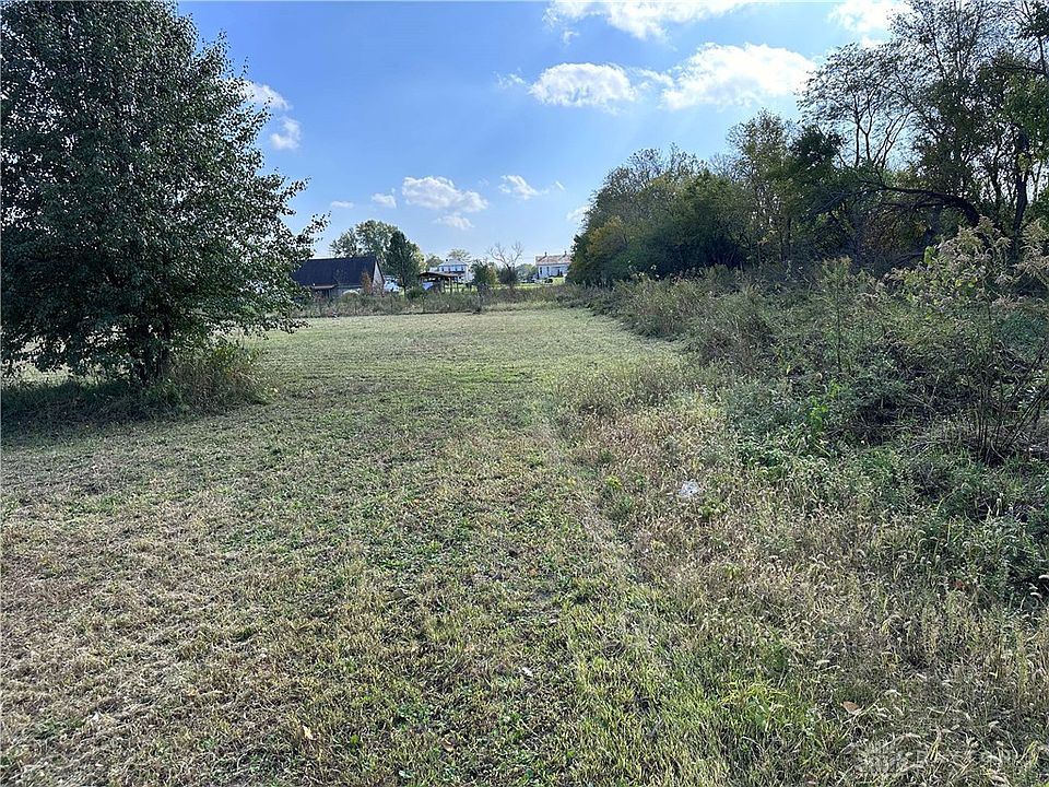 2nd image of 5437 Fowler Rd