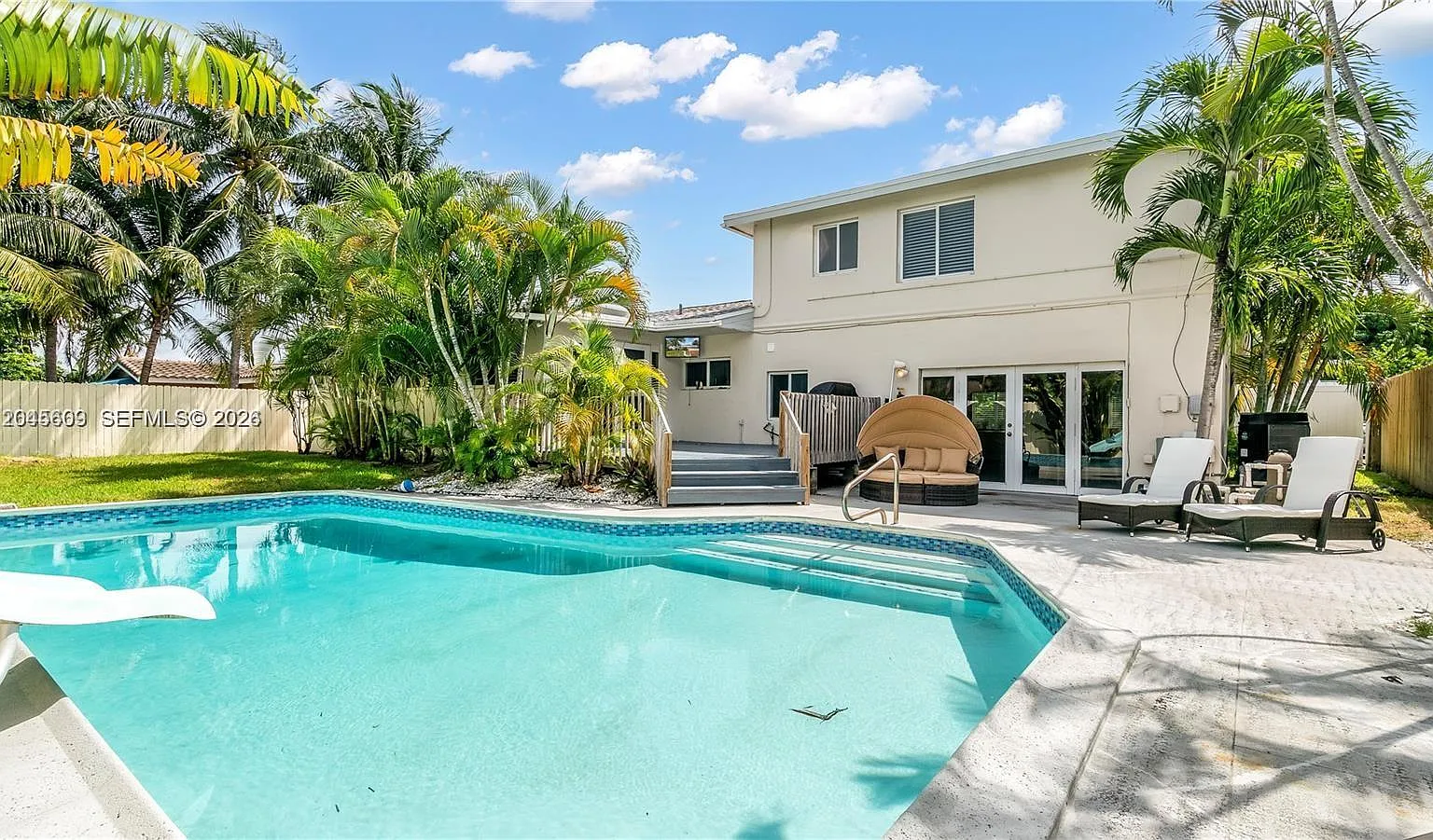 Coral Ridge Isles — Photo 2