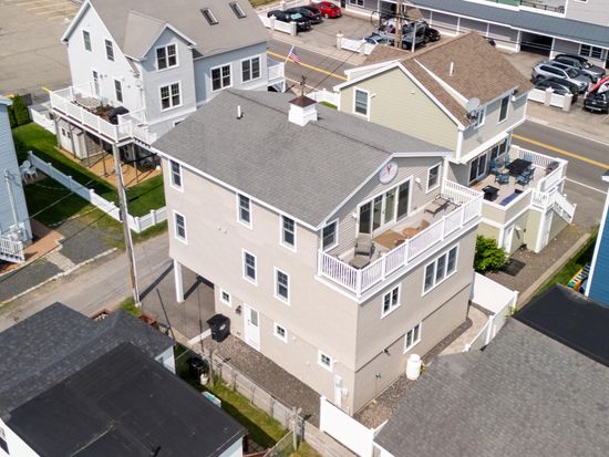 8 Studley Lane, Wells, ME 04090