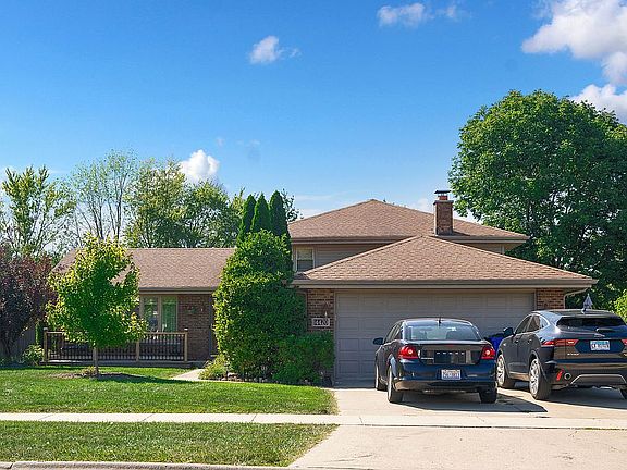 4th image of 14420 Lakewood Ln