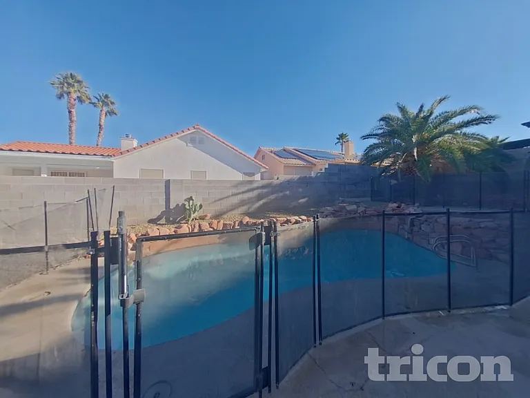 1133 Broken Hills Dr — Photo 17