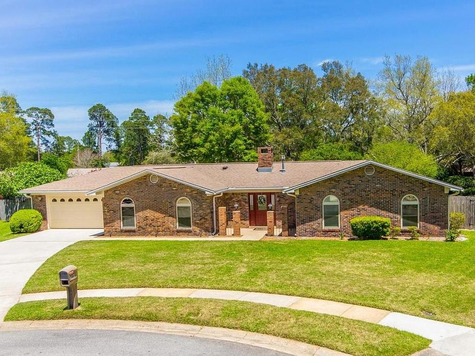1st image of 309 Chickasaw Cir