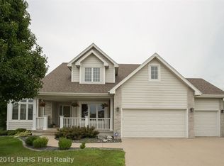914 SE Summerbrook Ct, Ankeny, IA 50021