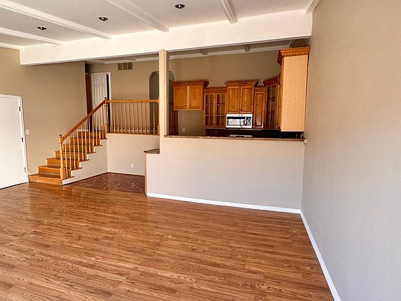 3rd image of 7924 Woodman Ave Unit 60