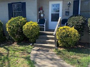 2400 NW Druid Hills Dr, Winston Salem, NC 27105