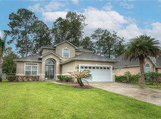 107 Fiddlers Cove Dr, Kingsland, GA 31548